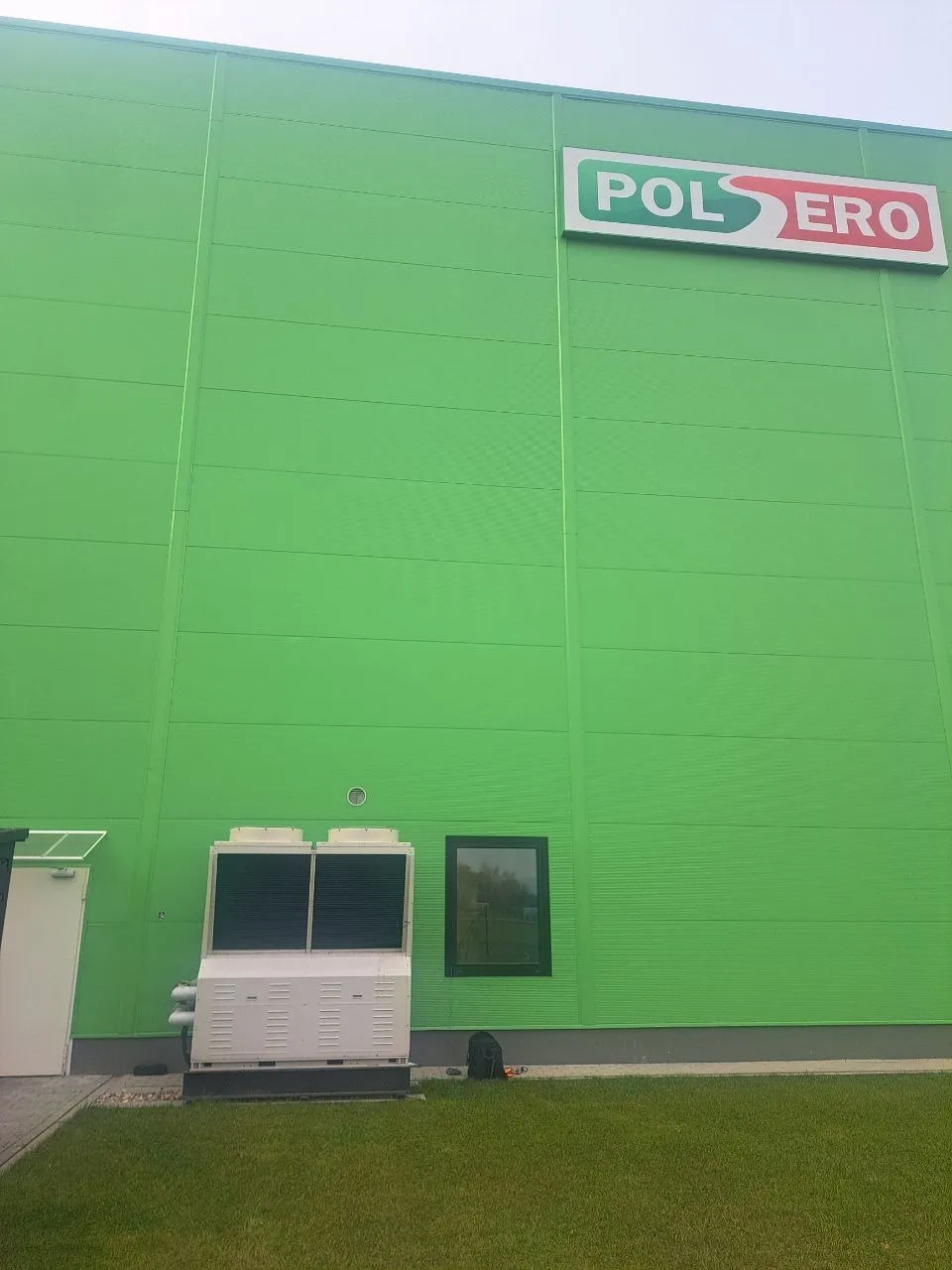Riešenie klímy pre nákupné centrá s modulárnou tepelnou pumpou Mycond