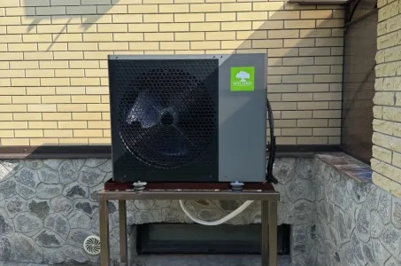 Chata vybavená tepelnými čerpadlami Mycond Split série BeeHeat