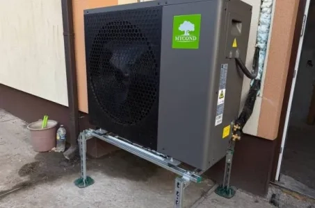 Mestský dom s tepelnými čerpadlami Mycond Split série BeeHeat