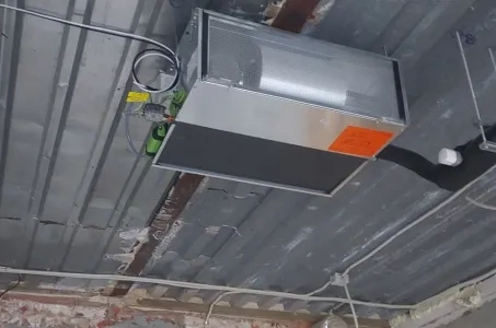 Rehabilitačné zdravotnícke centrum s ventilátorovým konvektorom Mycond Duct